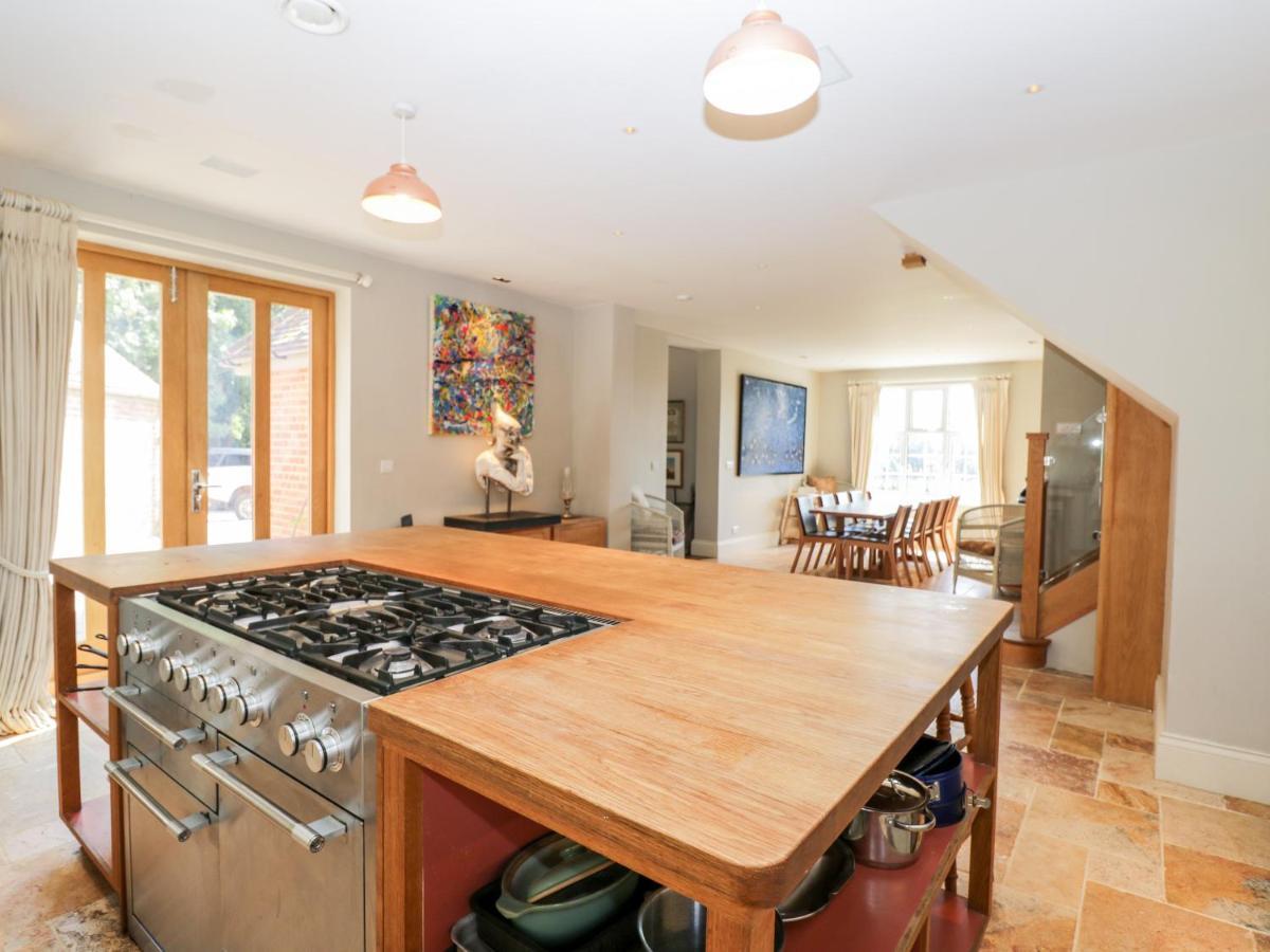 Gardeners Cottage Hungerford Bagian luar foto
