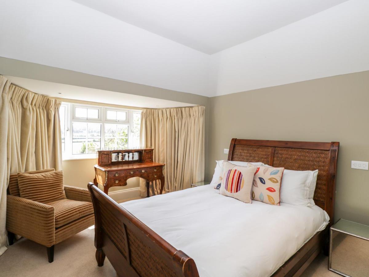 Gardeners Cottage Hungerford Bagian luar foto